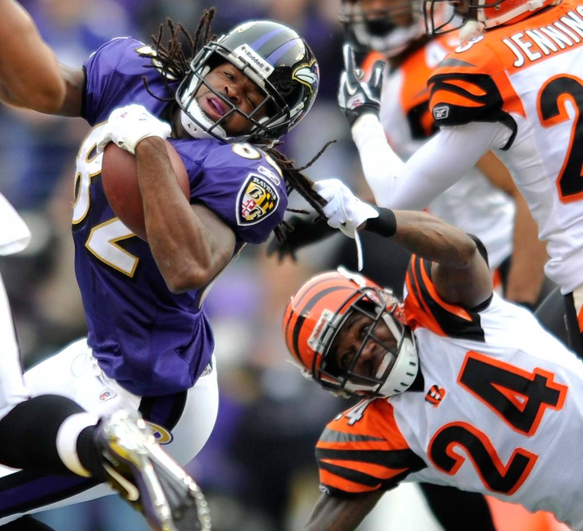 Torrey-Smith-tackled-by-hair.jpg